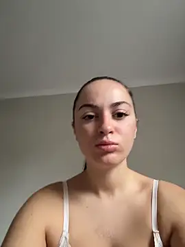 tayylor m online show from November 21, 11:56 am