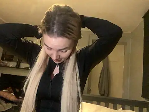 xoxohan11 online show from February 14, 12:34 am