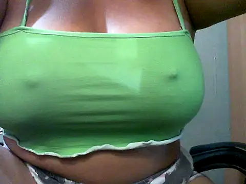 DiivaMarii online show from March 1, 1:55 pm