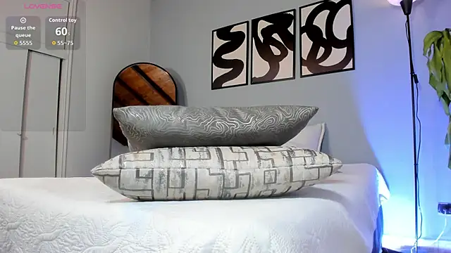 Sofi vega77 online show from February 25, 12:26 pm