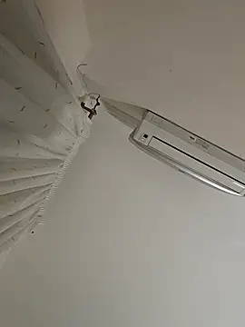 Virginass2000 online show from November 17, 4:13 am