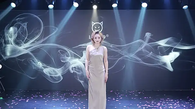 LU-909 online show from January 11, 1:54 am