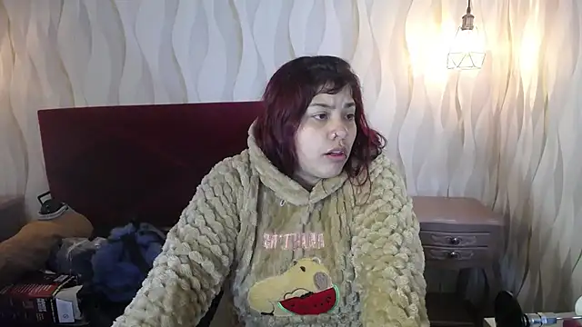 danna garza online show from January 11, 4:39 am