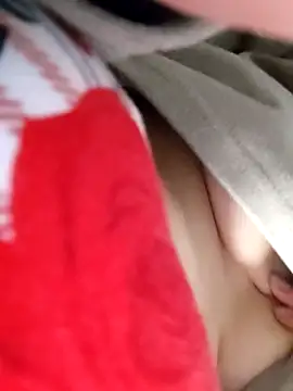 LyasianLa online show from November 20, 7:31 am