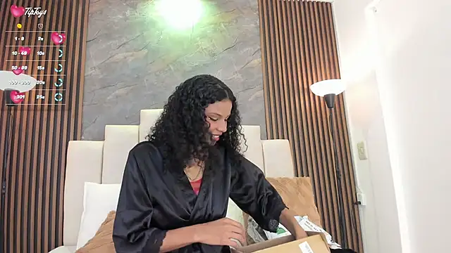 catiusca reyes 03 online show from January 17, 1:07 pm