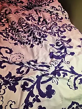 Drowning667 online show from February 4, 8:45 pm