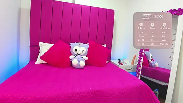 Sunnysmiith online show from December 1, 2:53 pm