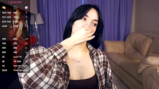 LorrieWilcinski online show from November 25, 7:10 am