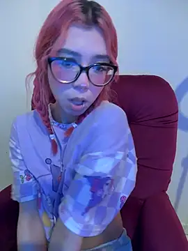 Valen-Foxx1 online show from April 4, 1:32 pm