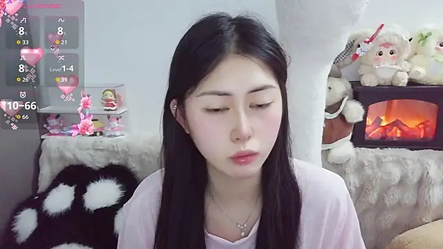 TuTu-077 online show from April 24, 1:47 pm