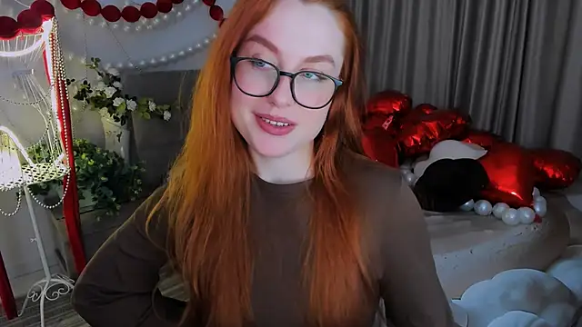 AirySilhouette online show from February 19, 10:04 am