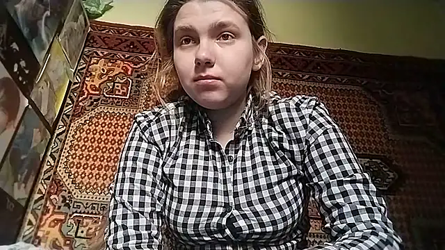 KikiBang online show from March 25, 9:34 am