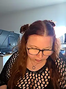 NaughtyNiia online show from December 21, 11:03 am