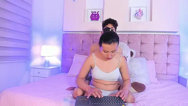 Katy Gomez  online show from November 21, 12:07 pm