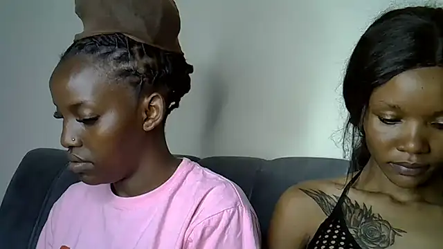 Pookie- online show from November 26, 8:43 pm