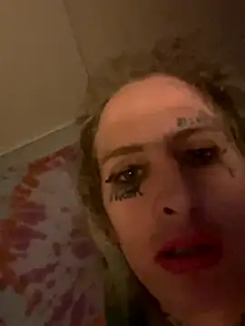 transsnowbunny online show from November 19, 10:43 pm