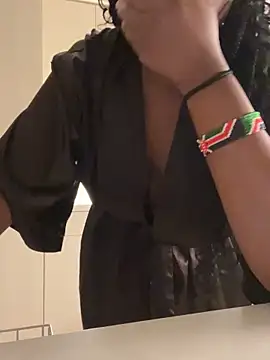 ExoticGoddess69 online show from December 20, 6:17 am