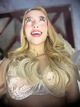 valeryfox   online show from March 6, 11:11 pm