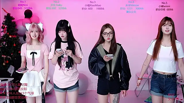 CM---002 online show from March 29, 1:59 am