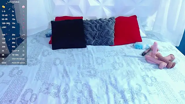 cataleya eebony online show from December 16, 11:27 am