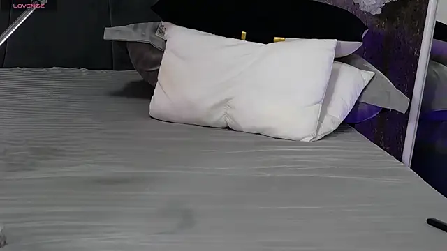 DeniseSun online show from December 21, 8:02 pm