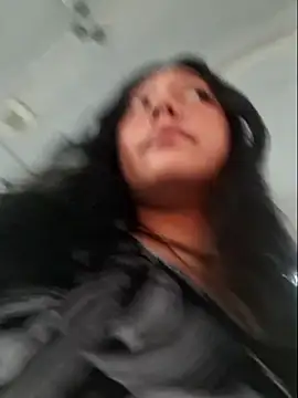 Eveeelyn25 online show from May 31, 10:22 pm