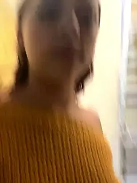 lindaa natashaa  online show from February 4, 7:06 pm