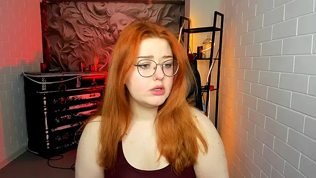 StaceyJensen online show from March 26, 1:35 pm