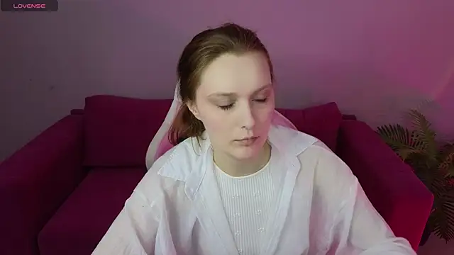 Ginger Kristin online show from January 12, 8:52 am