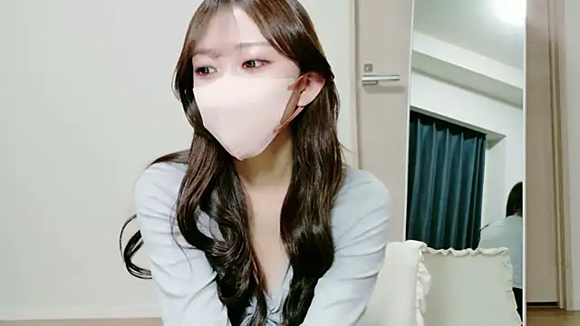 alicechan v online show from May 8, 1:58 pm