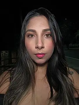 Catalina ramos online show from June 4, 5:45 am