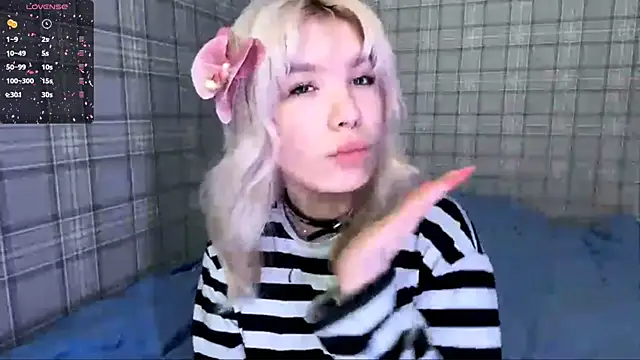 LolaDollyMur online show from January 17, 9:11 pm