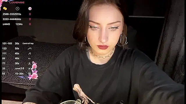 Meowluly online show from March 17, 10:58 pm