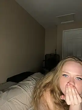 SmirkFans online show from May 19, 2:07 am