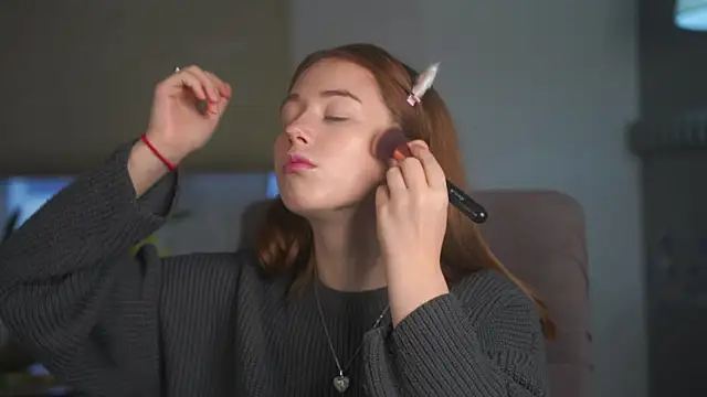 NadaPropst online show from November 29, 11:14 am