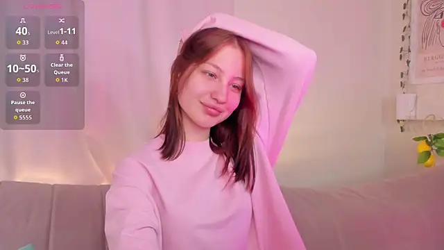 lally cute online show from January 13, 12:31 pm