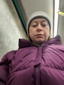 Brooke lover online show from February 8, 6:55 pm