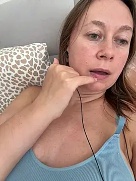 Brooke lover online show from July 17, 7:02 am