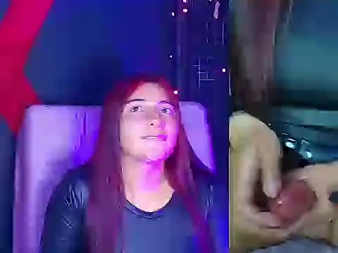 scarlett aviebby online show from December 19, 2:31 pm