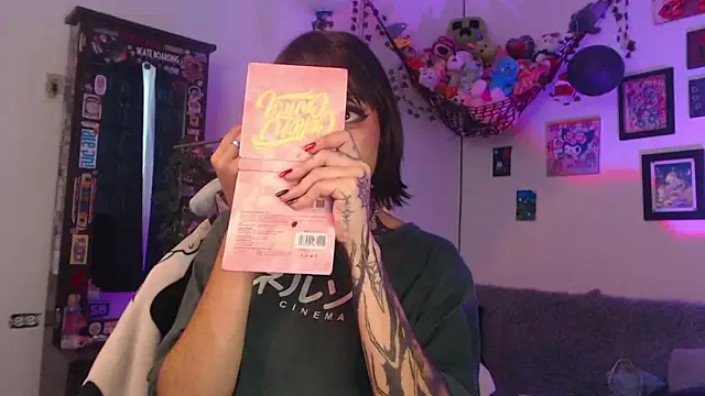 Layla quinn online show from January 11, 5:51 pm