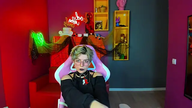 Spider Arti online show from November 26, 2:29 pm