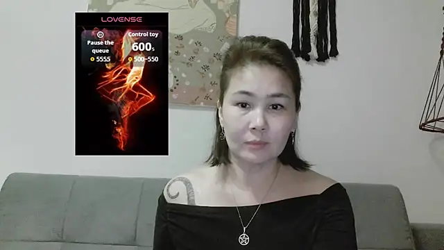 Nettie Allie online show from March 14, 7:37 pm