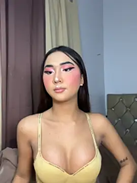 Diannellove online show from April 1, 2:58 pm