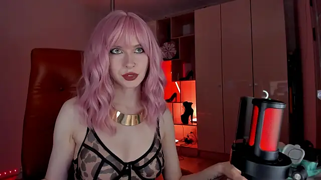 Mistress Iris online show from May 16, 7:02 pm