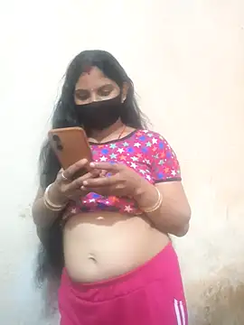 Pooja bhabhi00 online show from December 15, 7:35 am