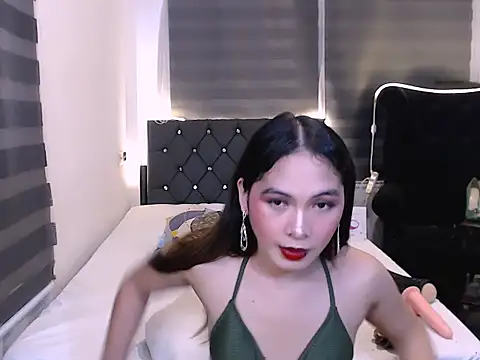 sylvannia cumslut online show from December 1, 4:38 am