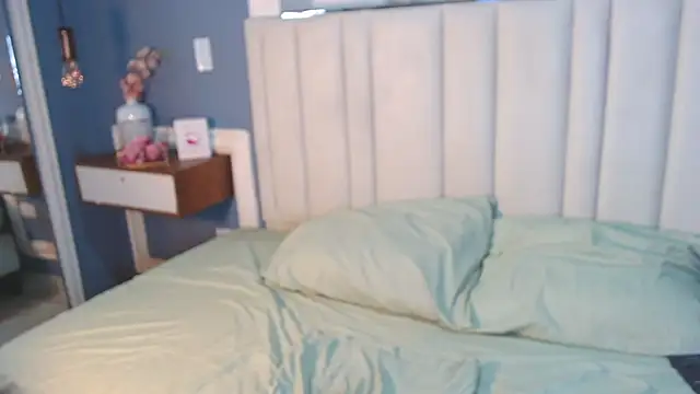 Chelseadow online show from April 2, 4:32 am