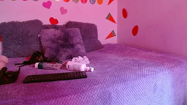 MarillynMorgan online show from April 5, 3:55 pm