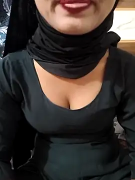 Zoyaa-Zubair online show from December 21, 8:07 am