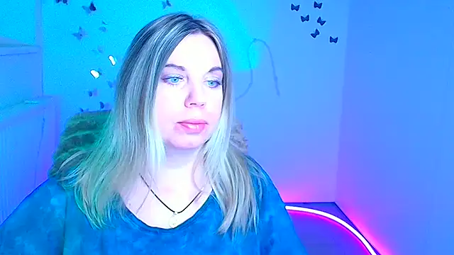 Amanda Swannn online show from April 6, 5:52 am